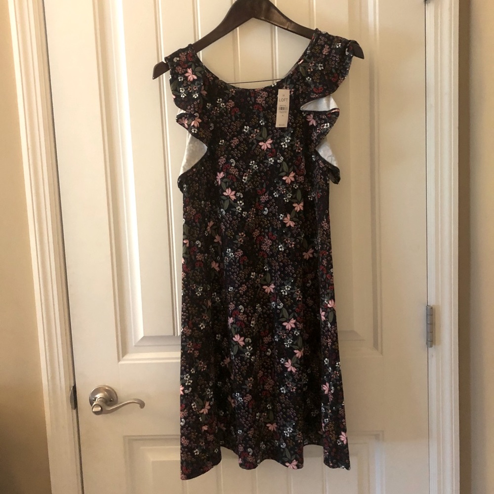 LOFT Ruffle Sleeve Dress